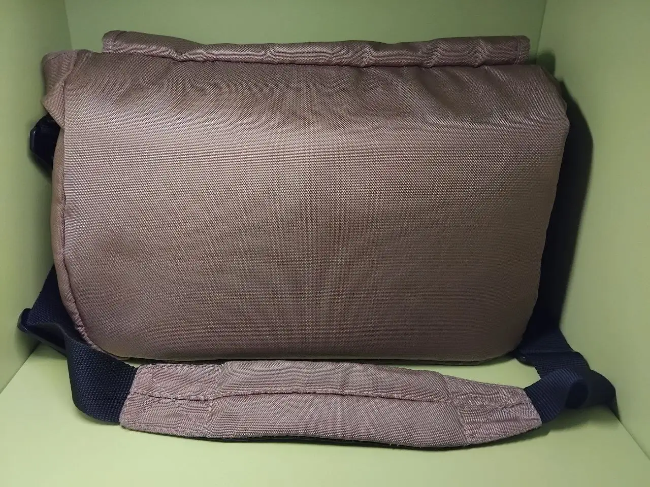 Мессенджер Eastpak - Барахолка в Владивосток