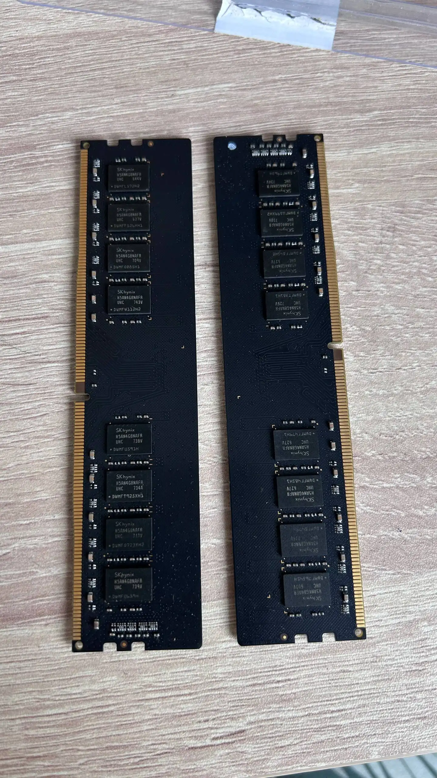 Оперативная память DDR4 16 Гб - Компьютерные комплектующие (Электроника) в Владивосток