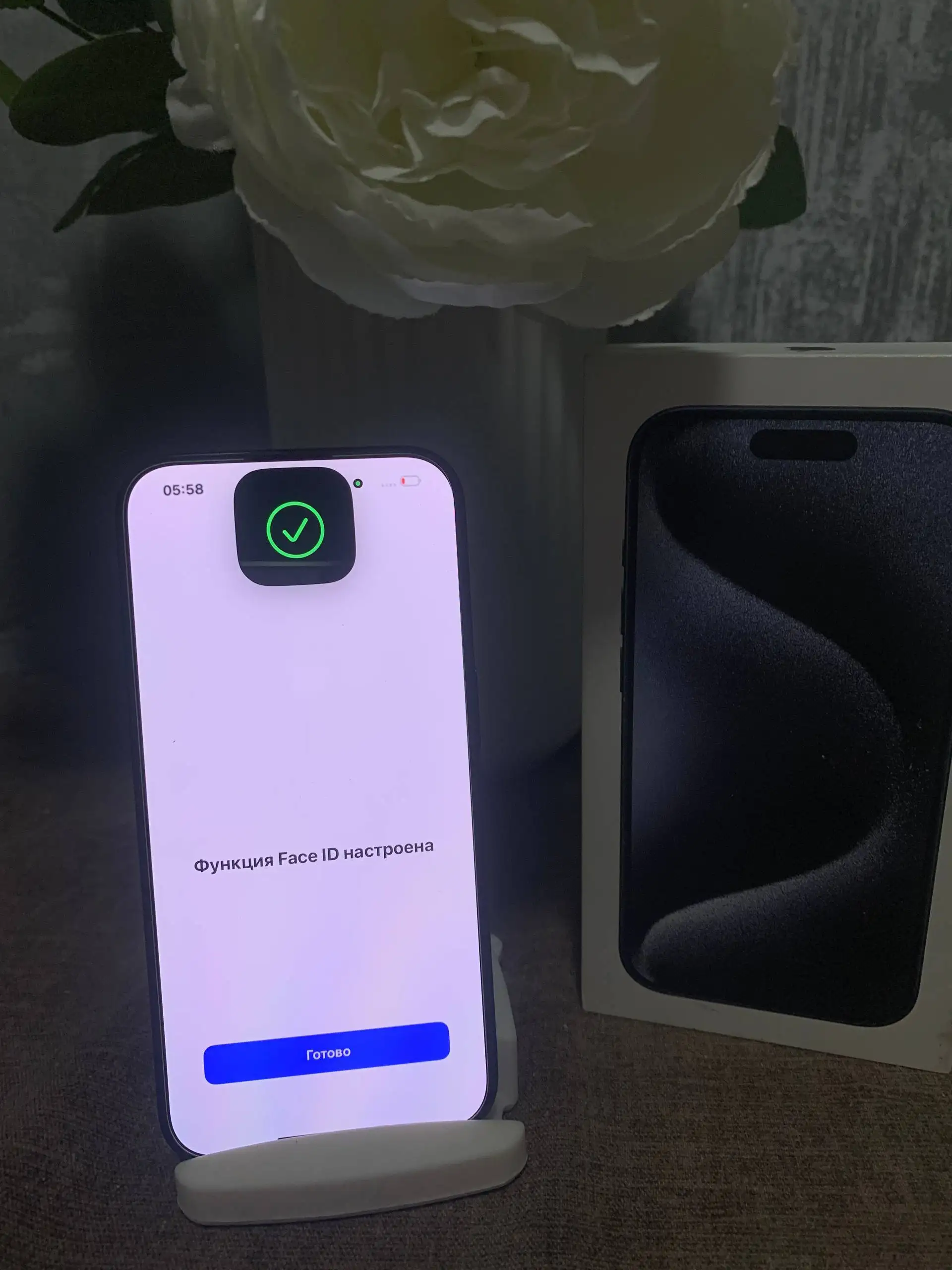 iPhone 15 Pro 128GB с АКБ 89% - Смартфоны (Электроника) в Владивосток