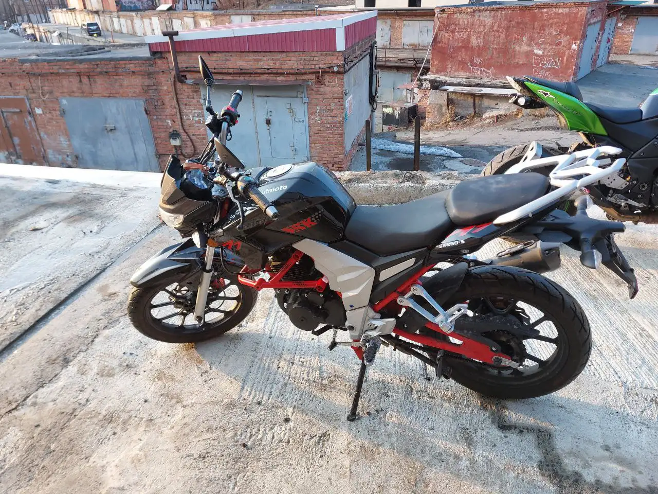 Продам мотоцикл Regulmoto Raptor 250 с комплектом - Мотоциклы (Авто) в Владивосток