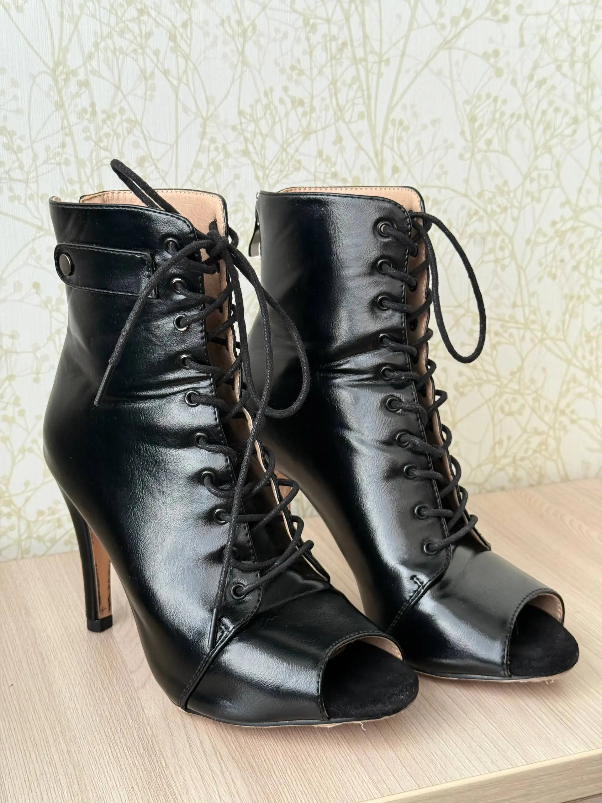 Туфли high heels - Женская обувь (Одежда) в Владивосток