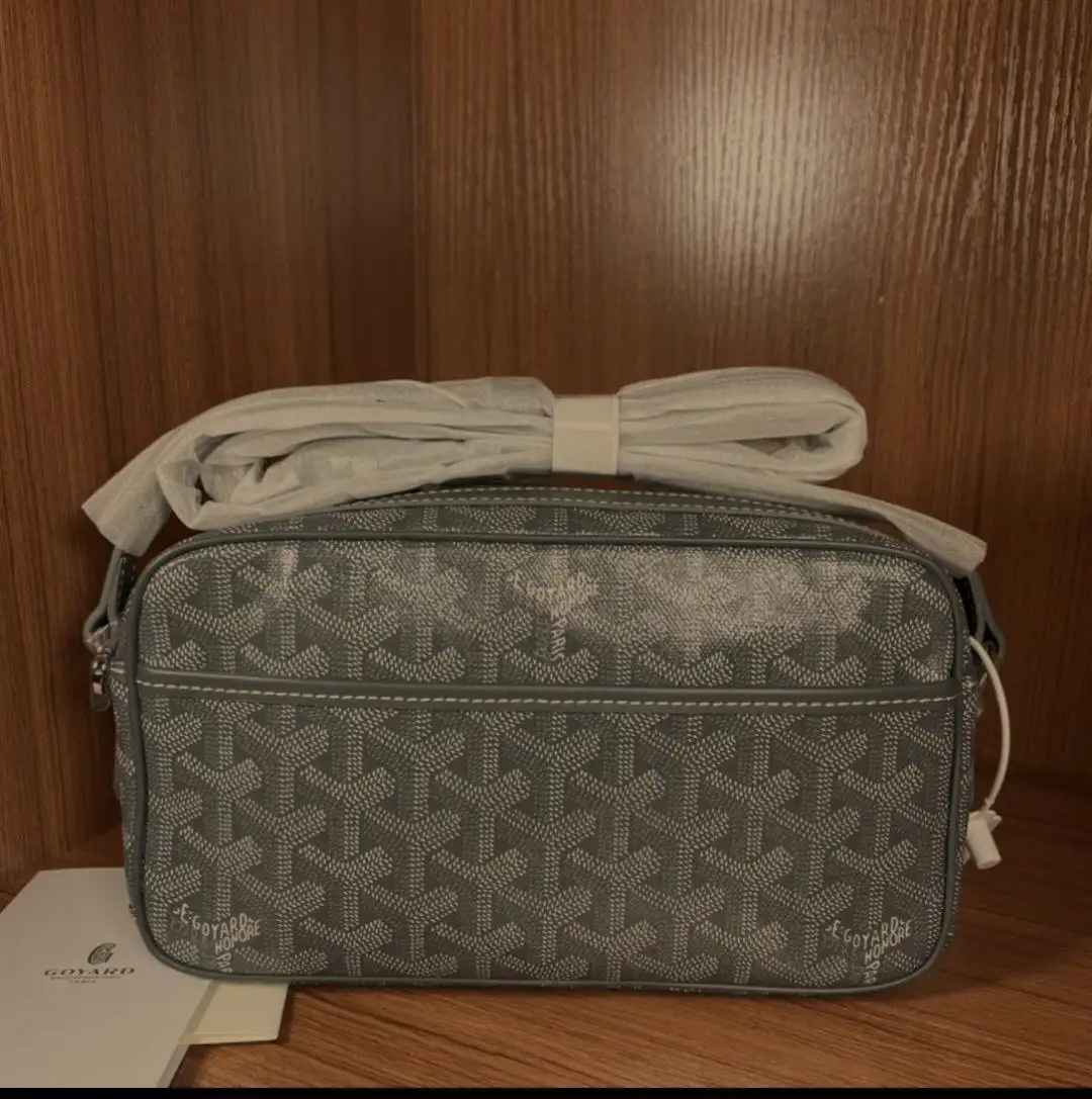 Продам сумку Goyard - Сумки (Одежда) в Владивосток