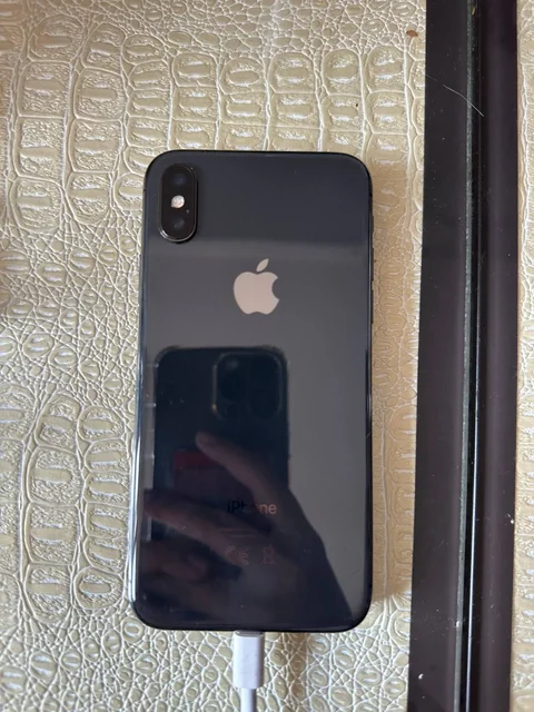 Продам айфон Х 256гб с неработающим фейс айди - Видеонаблюдение в Владивосток