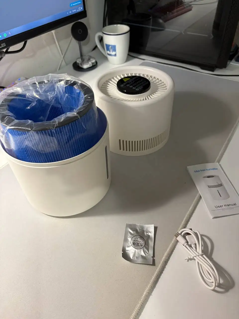 Продам очиститель+увлажнитель воздуха - Климатическая техника (Для дома и дачи) в Владивосток