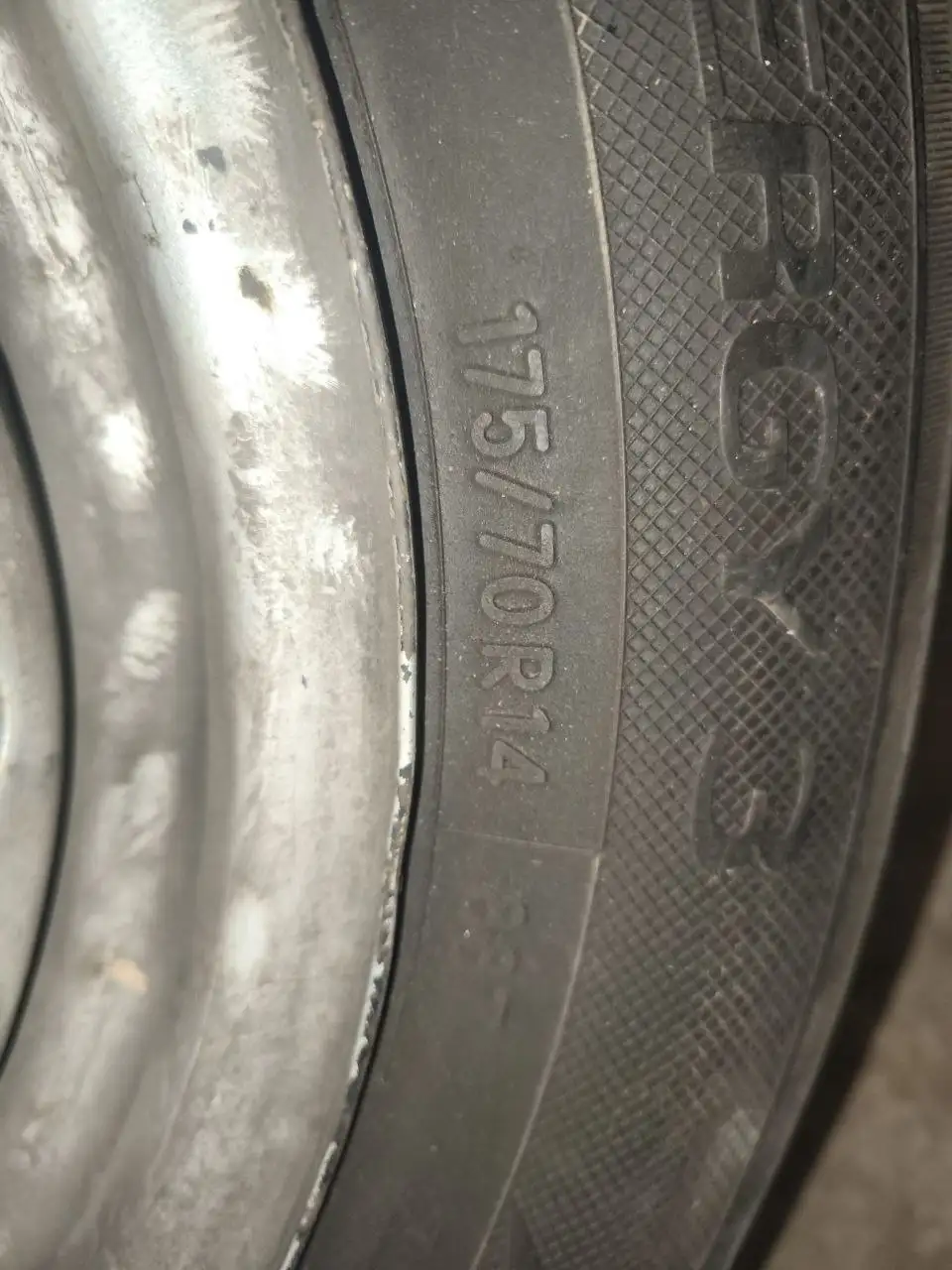 Продам хорошие колеса 4шт - Шины и диски (Авто) в Владивосток