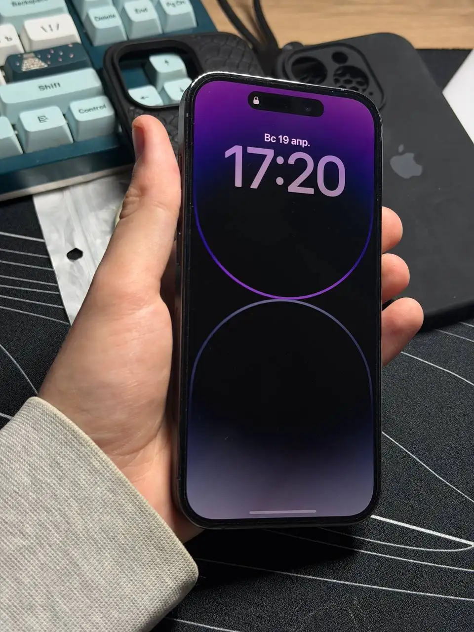 iPhone 14 Pro 256GB в отличном состоянии - Смартфоны и телефоны (Электроника) в Владивосток