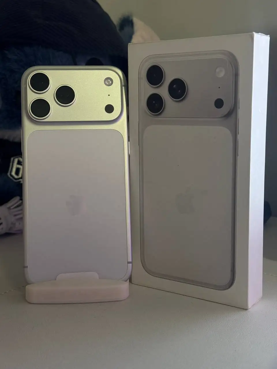 iPhone 17 Pro Max 512GB новый с заводским браком - Смартфоны (Электроника) в Владивосток