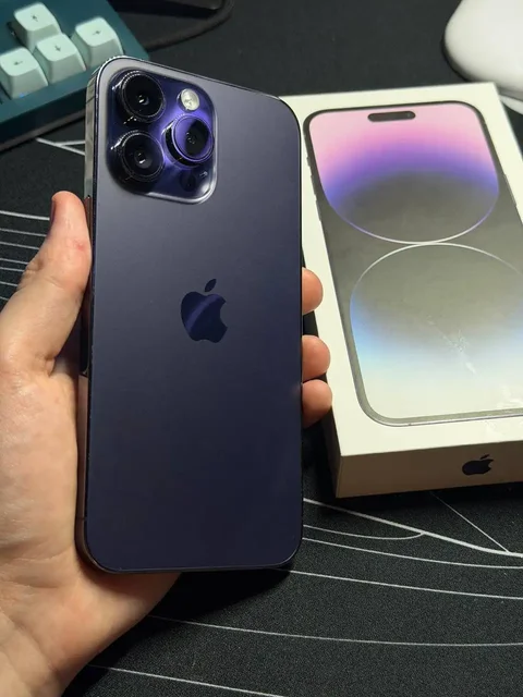 iPhone 14 Pro Max 128GB в отличном состоянии - VR очки в Владивосток