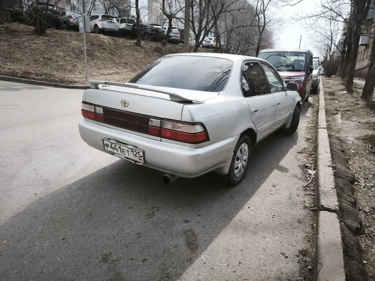 Продажа автомобиля Toyota Corolla - Легковые автомобили (Авто) в Владивосток