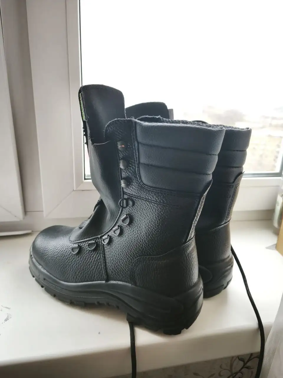 Продам берцы новые, размер 37 - Обувь (Одежда) в Владивосток