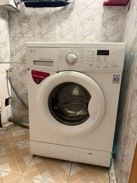 Стиральная машина, рабочая - Бытовая техника в Владивосток