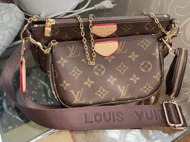 Сумка женская - Куртки в Владивосток