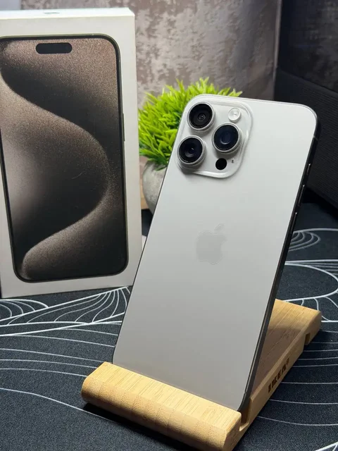 iPhone 15 Pro Max 256GB - Электроника в Владивосток