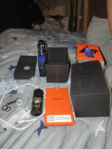 Обменяю колонку JBL - Электроника в Владивосток