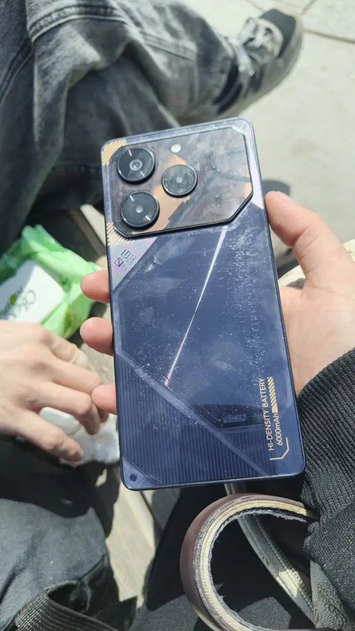 Обмен iPhone 11 Pro на iPhone 128 ГБ - Смартфоны (Электроника) в Владивосток