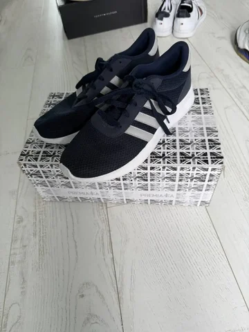 Продам Оригинальные Addidas - Одежда в Владивосток