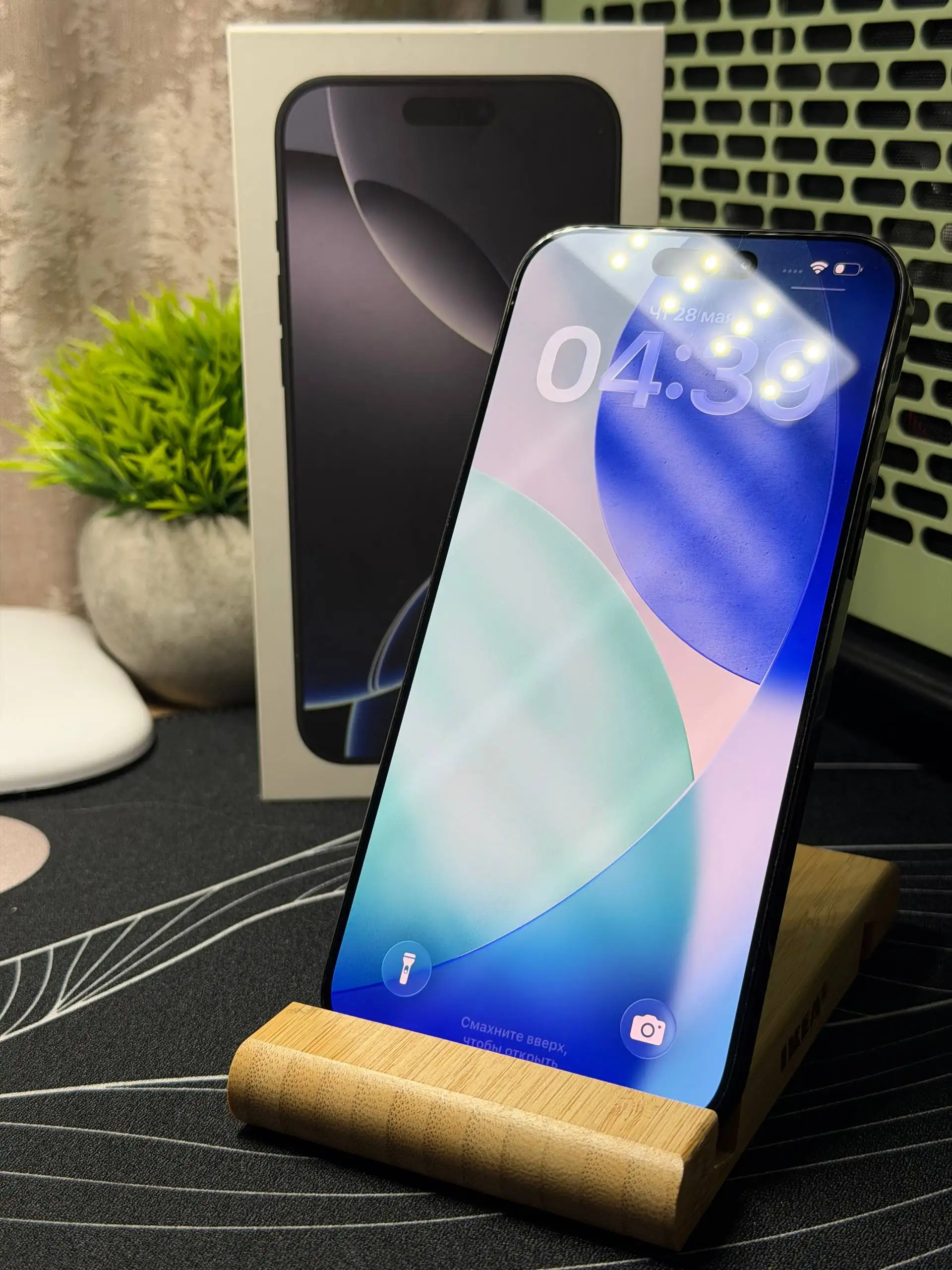 Продам iPhone 16 Pro Max 256GB - Смартфоны и гаджеты (Электроника) в Владивосток