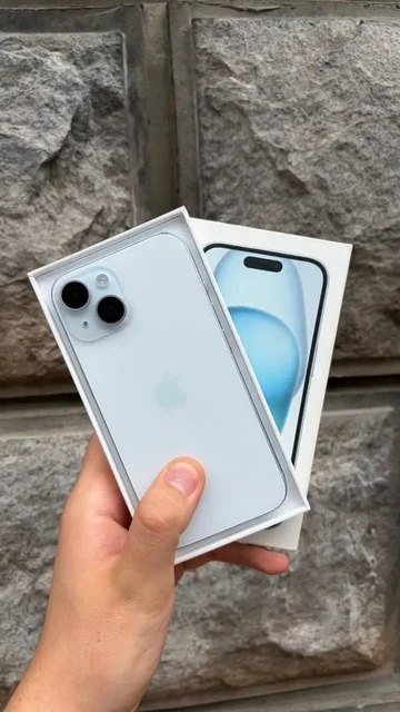 iPhone 15 256GB с вмятиной на корпусе - Ноутбуки и аксессуары в Владивосток