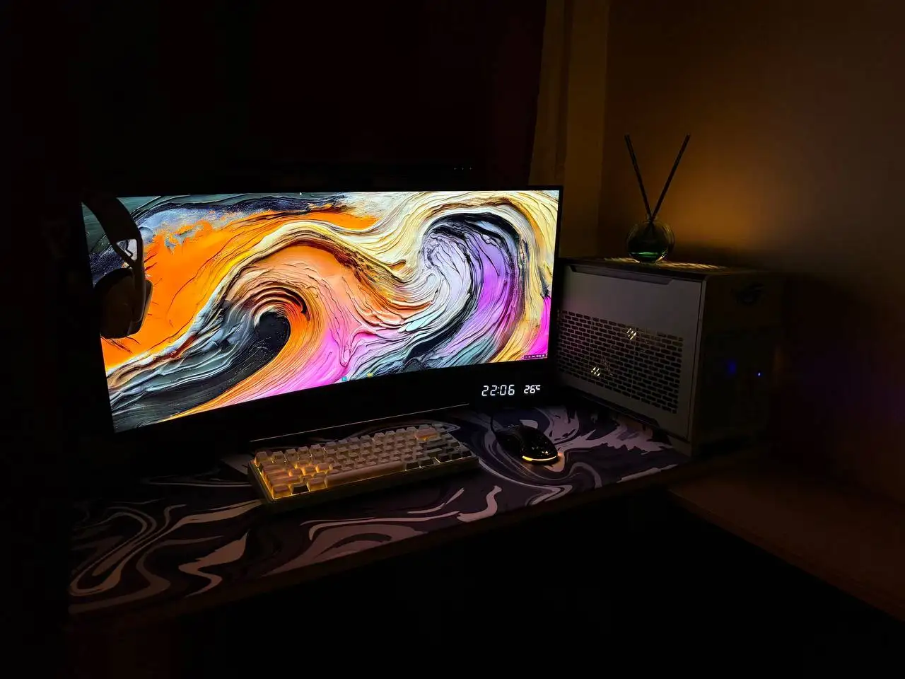 Продается ПК Micro-ATX в сборе с периферией и монитором - персональные компьютеры (Электроника) в Владивосток