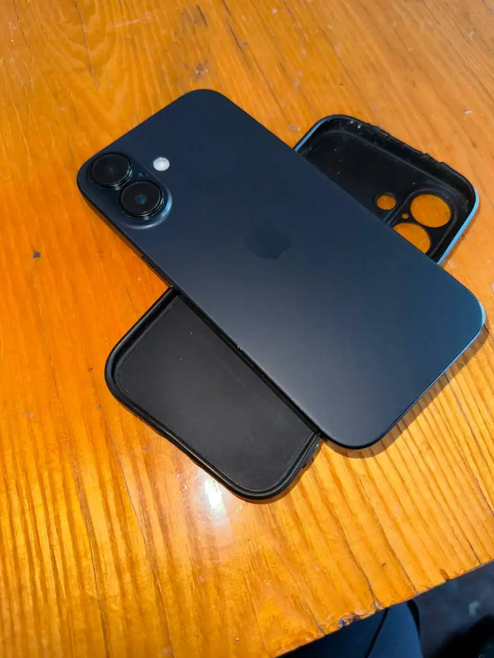 Продажа iPhone 16 128GB - Мобильные телефоны (Электроника) в Владивосток