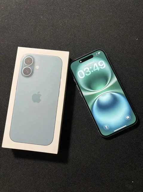 Продаю iPhone 16 128 гб - Электронные сигареты и аксессуары в Владивосток