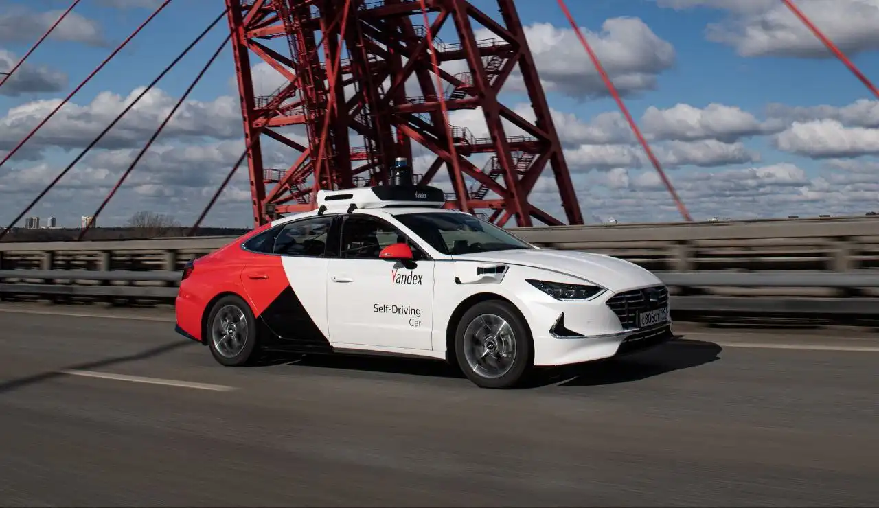 Яндекс планирует выпускать собственные машины такси