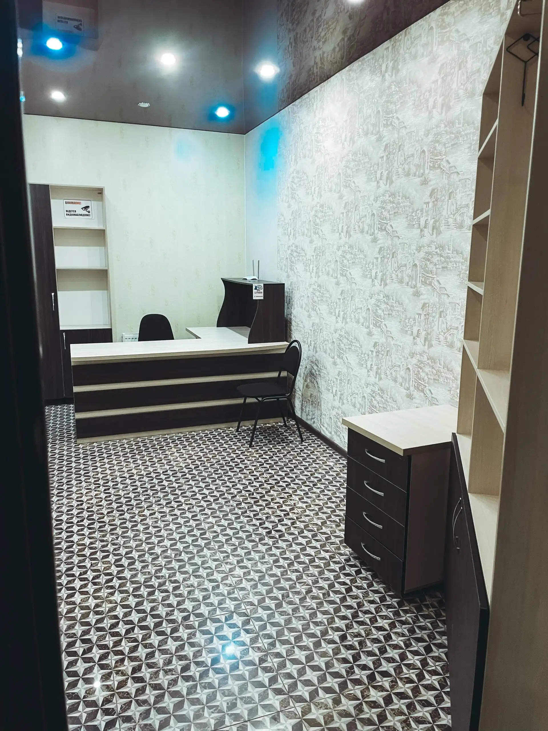 Продаётся помещение 14 кв м в цоколе жилого дома в Ставрополе