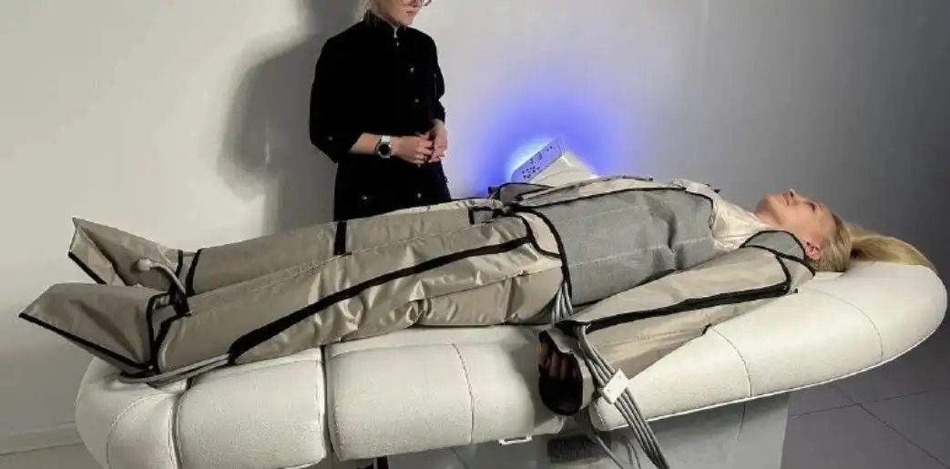 Профессиональный аппарат прессотерапии 3в1 с инфракрасным прогревом и миостимуляцией - Средства для ухода в Ставропольский край