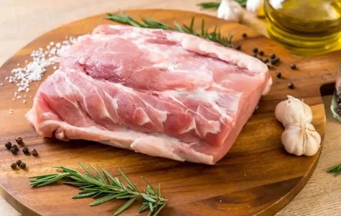 Свежее домашнее мясо свинины в Светлограде - частное объявление в Светлоград