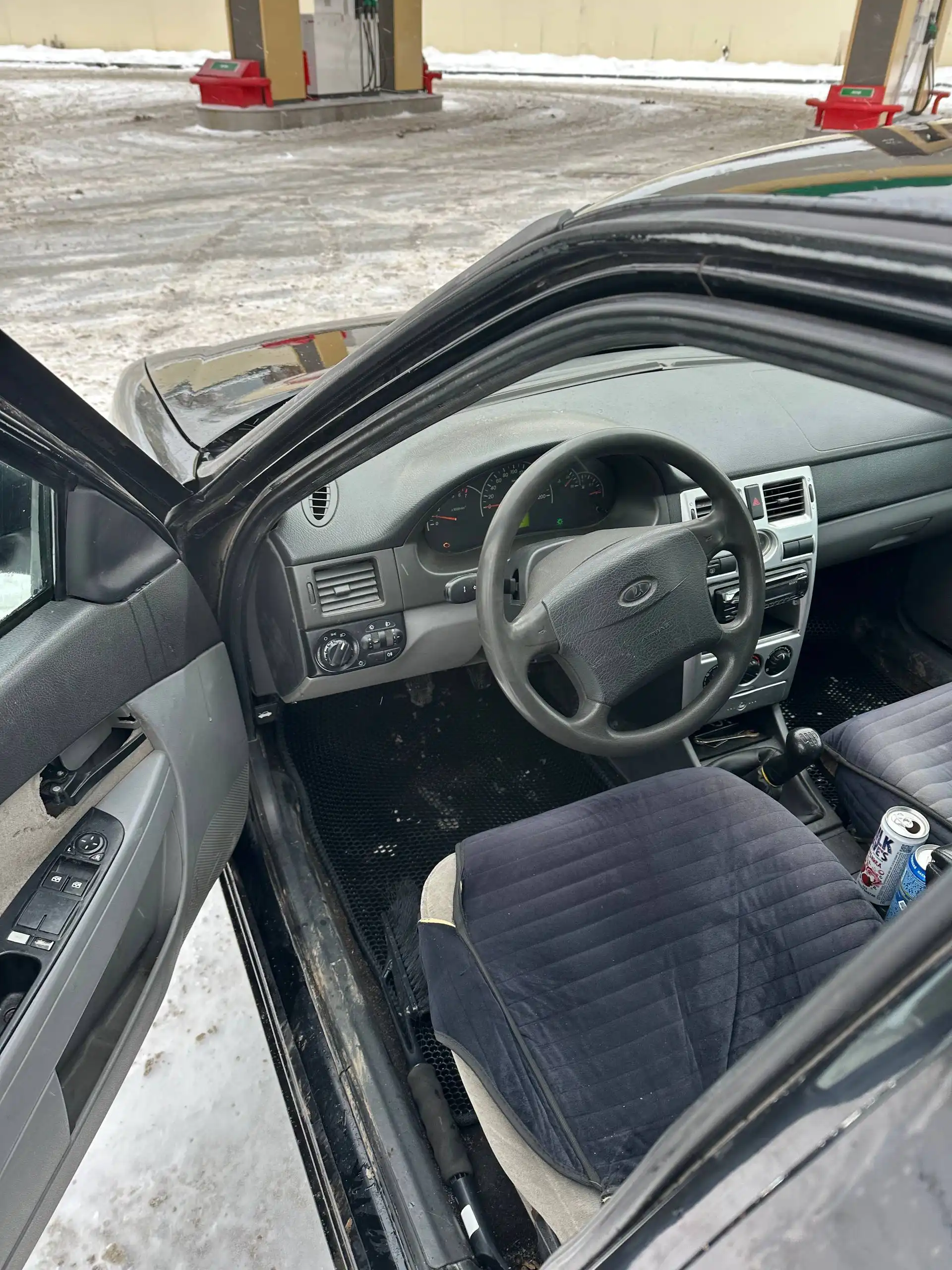 Продается автомобиль Lada Priora 2016 года