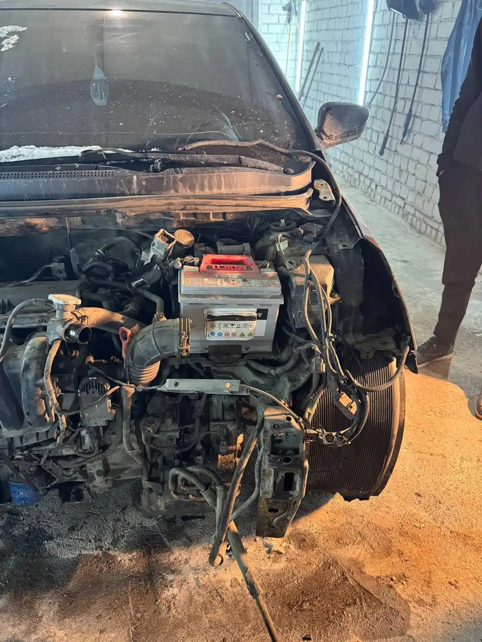 Продажа Hyundai Solaris 1.6 автомат после неоформленного ДТП