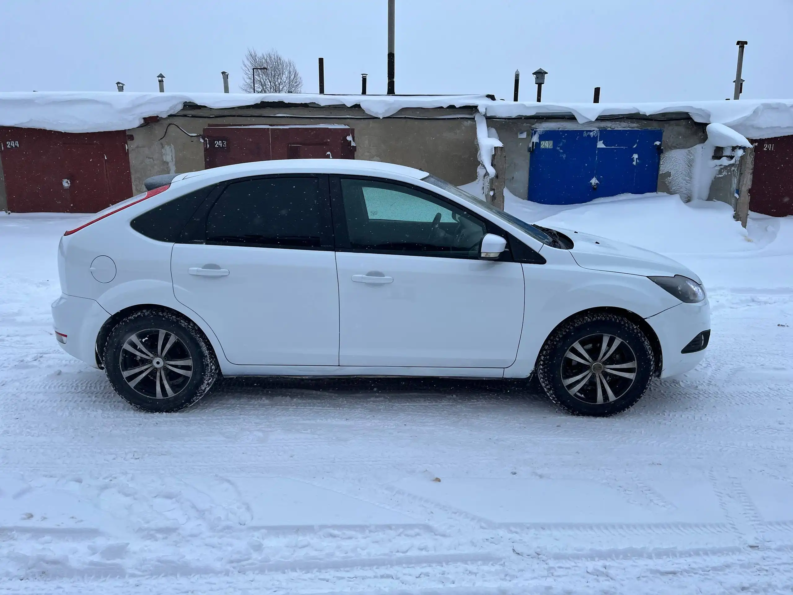 Ford Focus 2010 года в продаже