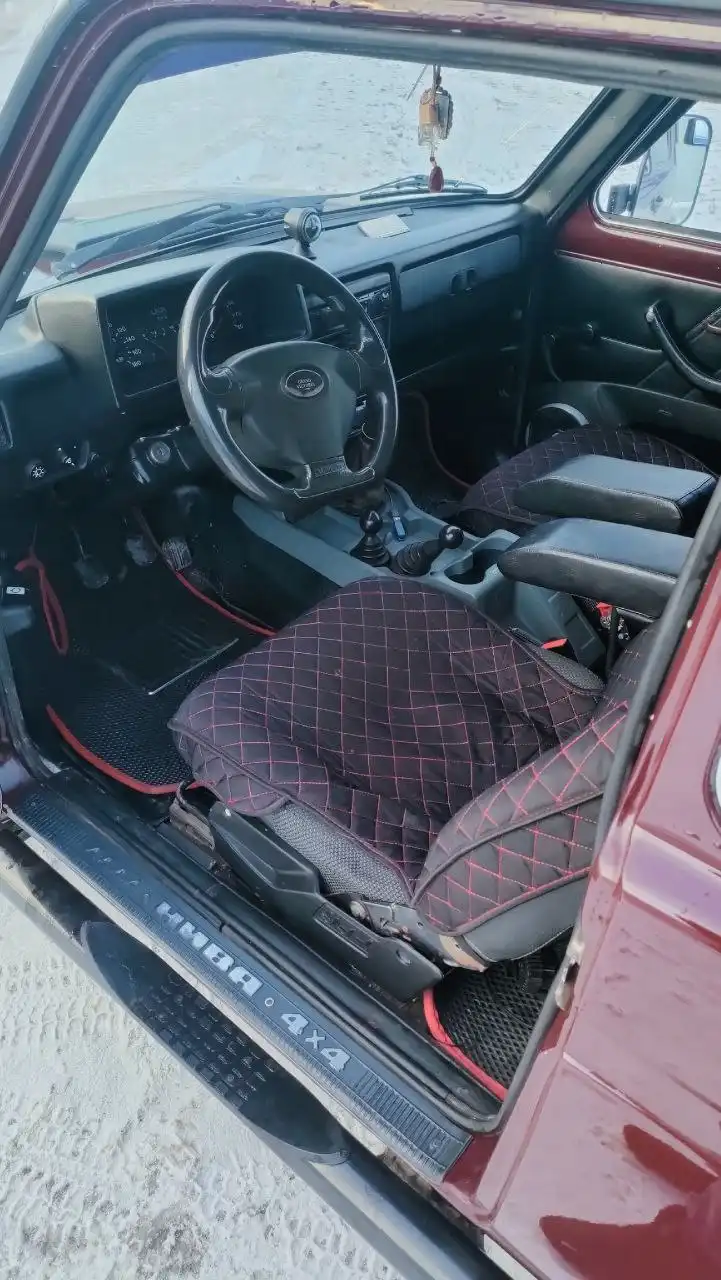 Продам ВАЗ (LADA) 4x4 (Нива) 1.7 MT 2008 года