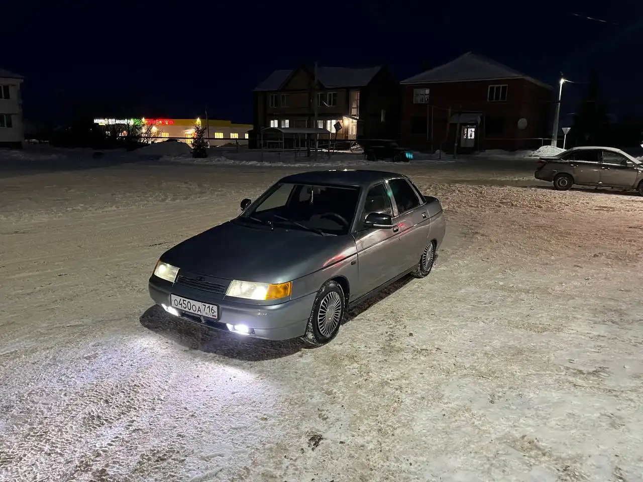 Продажа автомобиля Приора 2012 года в отличном состоянии