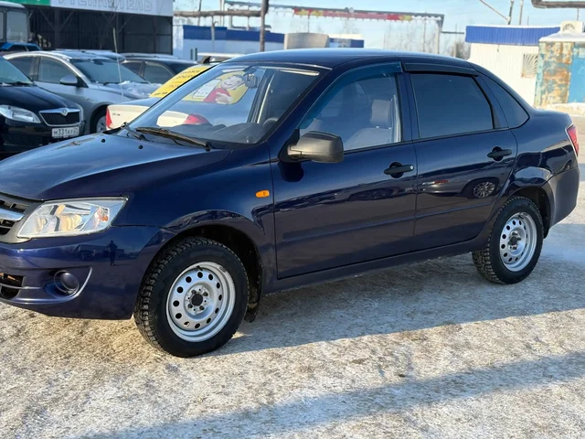 Lada Granta 2012 года в отличном состоянии - Госномера в Канаш