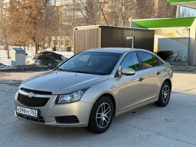 Chevrolet Cruze 2011 года выпуска - Мотоциклы и мототехника в Самара