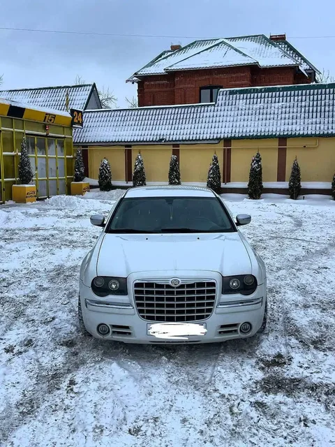 Chrysler 300C 2.7 AT 2006 года - Мотоциклы и мототехника в Самара