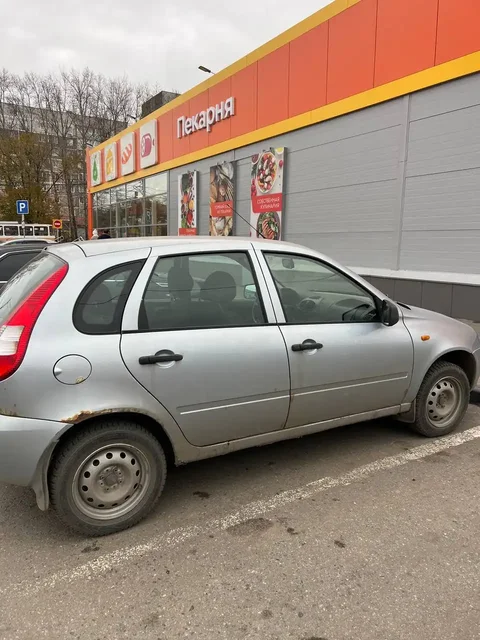 Продажа автомобиля Lada Kalina 2012 года - Авто в Ульяновск