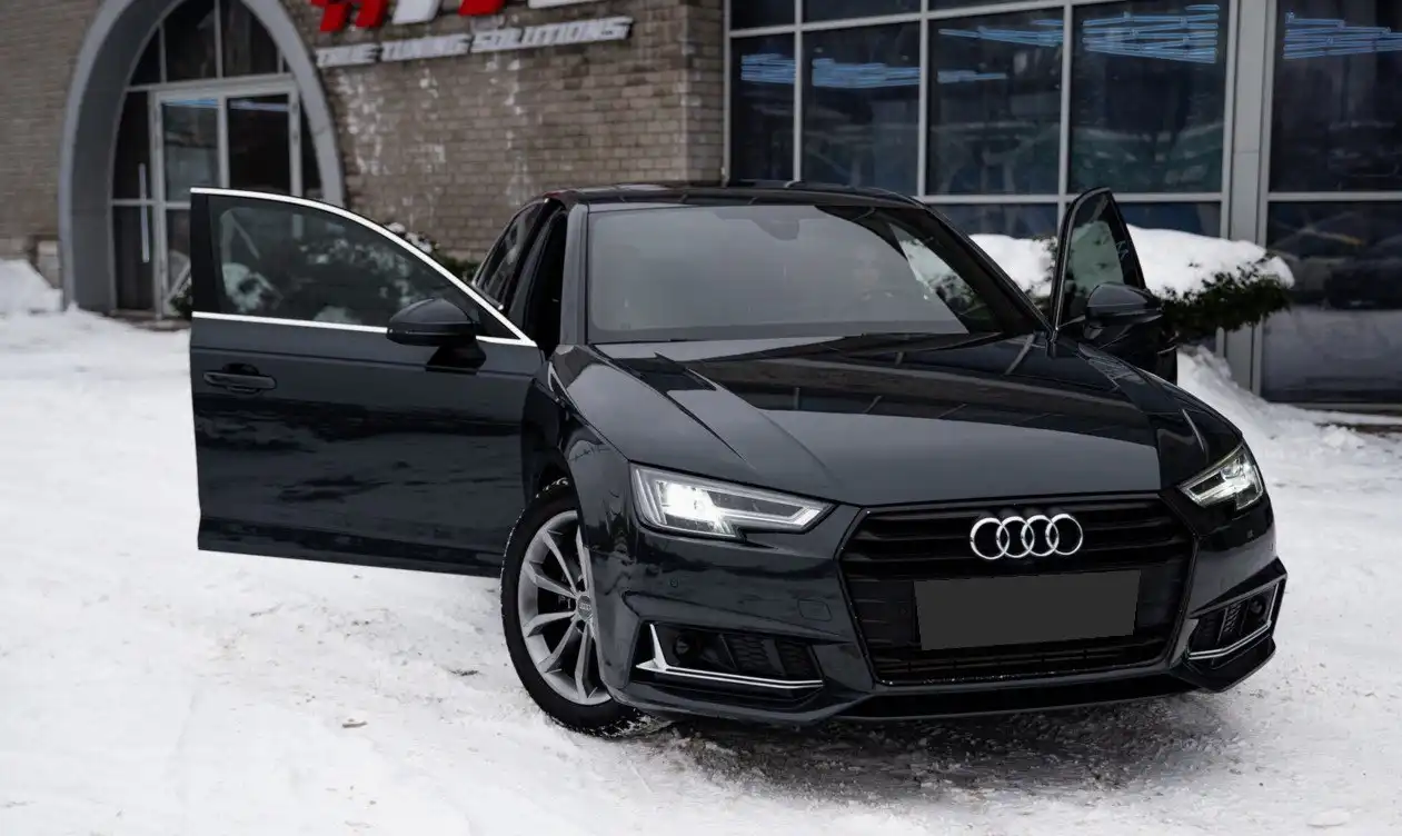 Продам Audi A4 2019 года - Легковые автомобили (Авто) в Самара