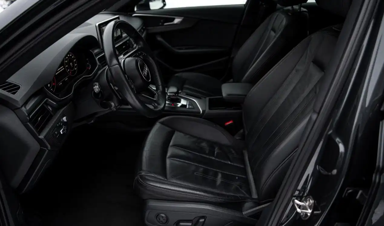 Продам Audi A4 2019 года - Легковые автомобили (Авто) в Самара