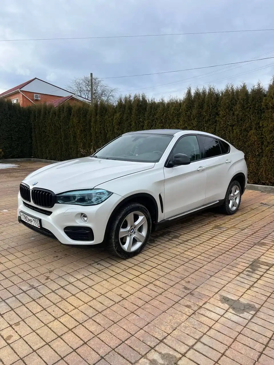Продажа BMW X6 2015 года выпуска - Внедорожники/кроссоверы (Авто) в Армавир