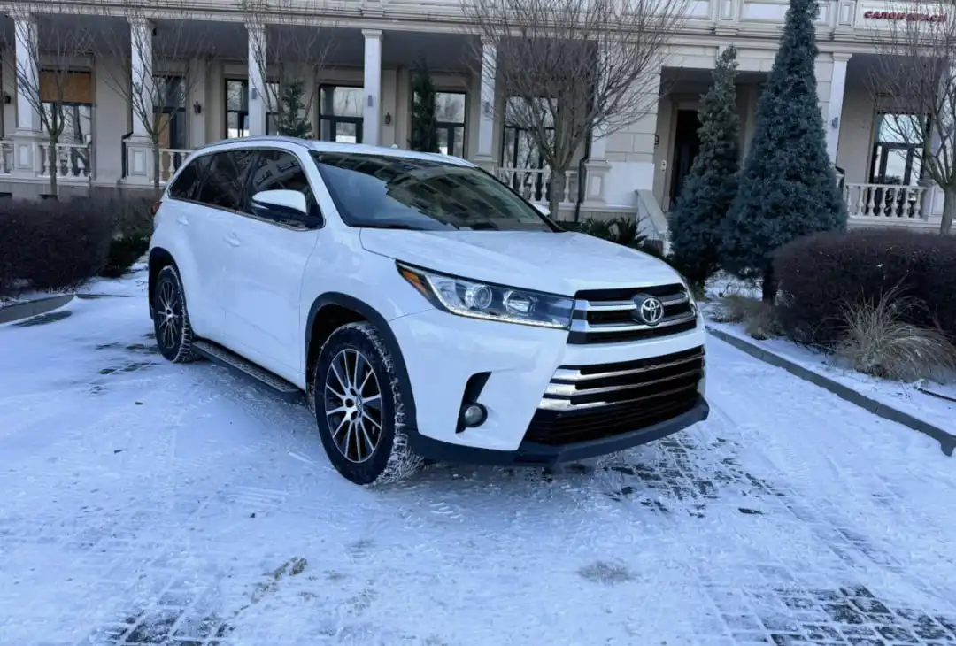 Продам Toyota Highlander 2019 - Внедорожники (Авто) в Самара