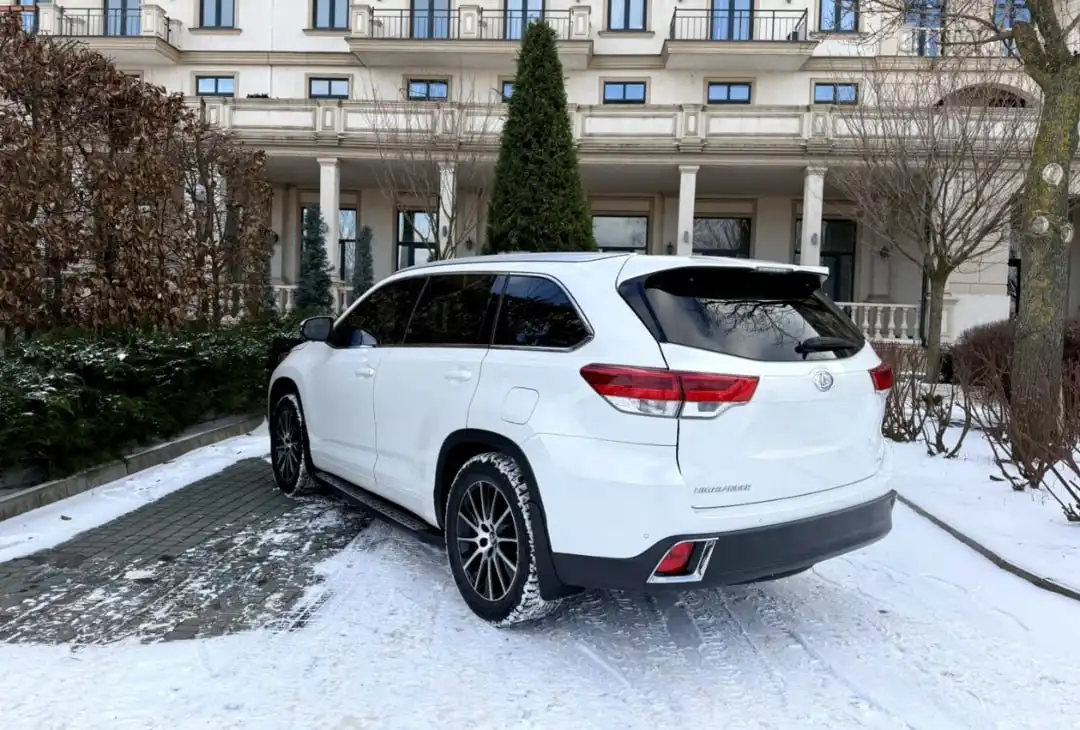 Продам Toyota Highlander 2019 - Внедорожники (Авто) в Самара