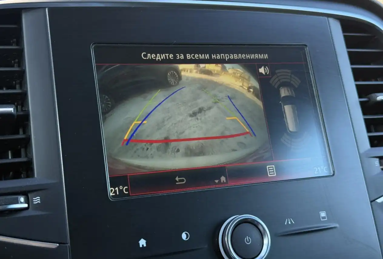 Продается Рено Меган 2020 года - Легковые автомобили (Авто) в Самара