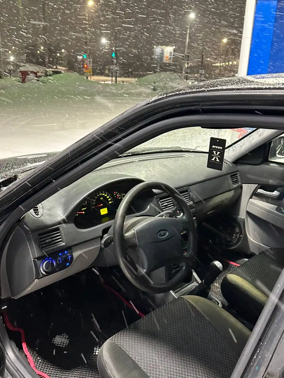 Продажа Lada Priora 2008 года - Легковые автомобили (Авто) в Ульяновск