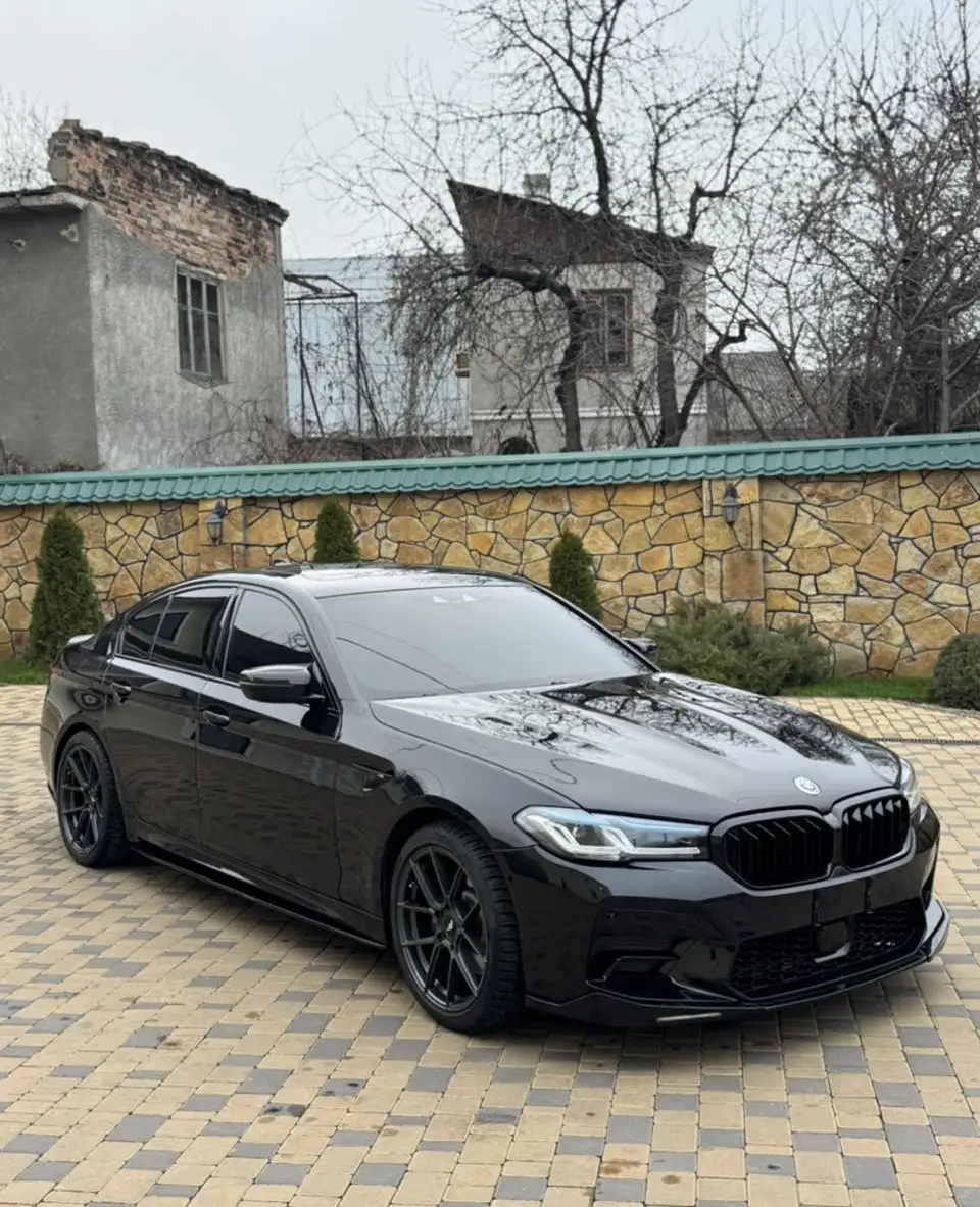 BMW 5 Series 2018 G30 540i Стептроник - Легковые автомобили (Авто) в Самара