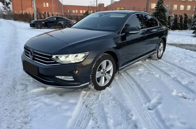 Продам Volkswagen Passat 2021 B8 (FL) 2.0 TSI 7-DSG - ВАЗ (Lada) в Самара