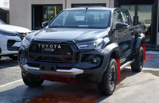 Toyota Hilux GR Sport 2025 года, бензин 4.0, автомат, полный привод - Мототехника в Москва