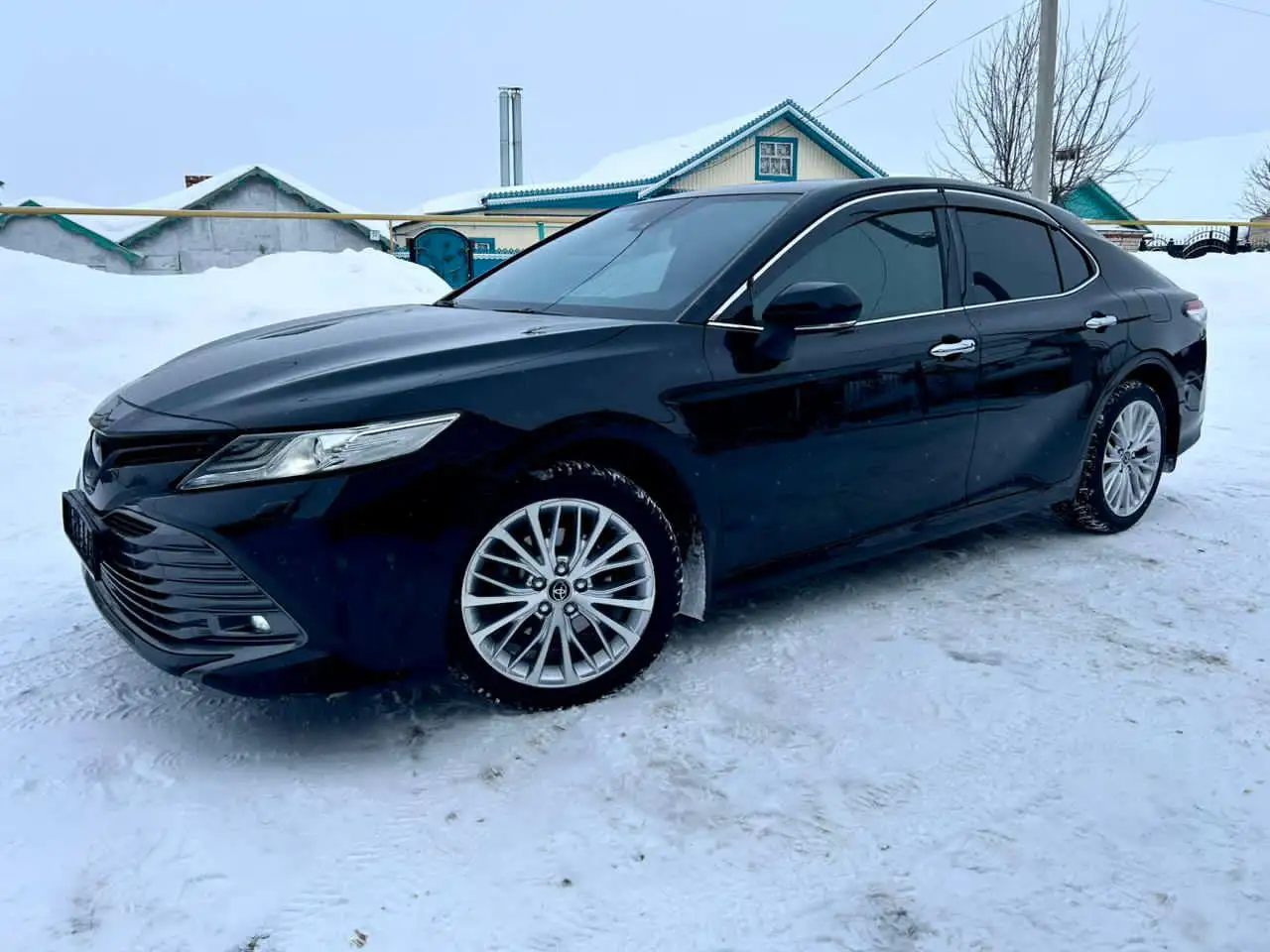 Toyota Camry 70 кузов 2018 года с максимальной комплектацией - Легковые автомобили (Авто) в Арск
