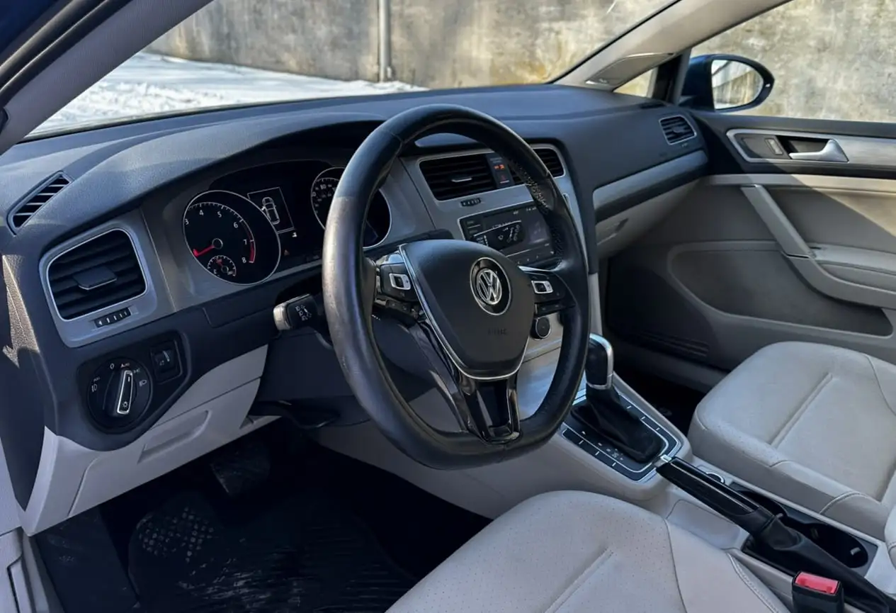 Продам Volkswagen Golf 2016 года в отличном состоянии - Легковые автомобили (Авто) в Самара